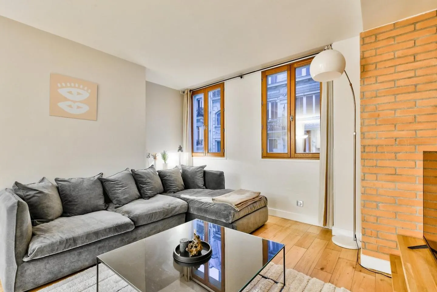 Apartment Suite Alexandrie Paris France